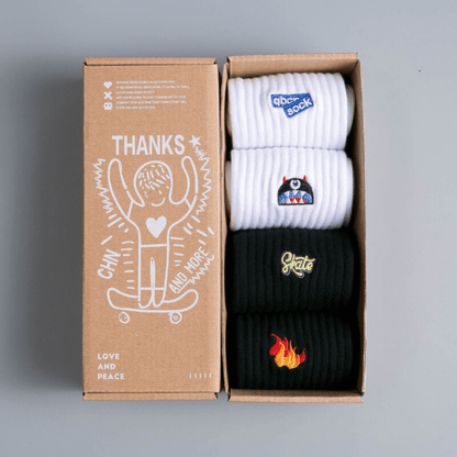 Witty Socks Socks I / 4 Pairs Unisex | Witty Socks Paws and Play Collection | 4 Pairs