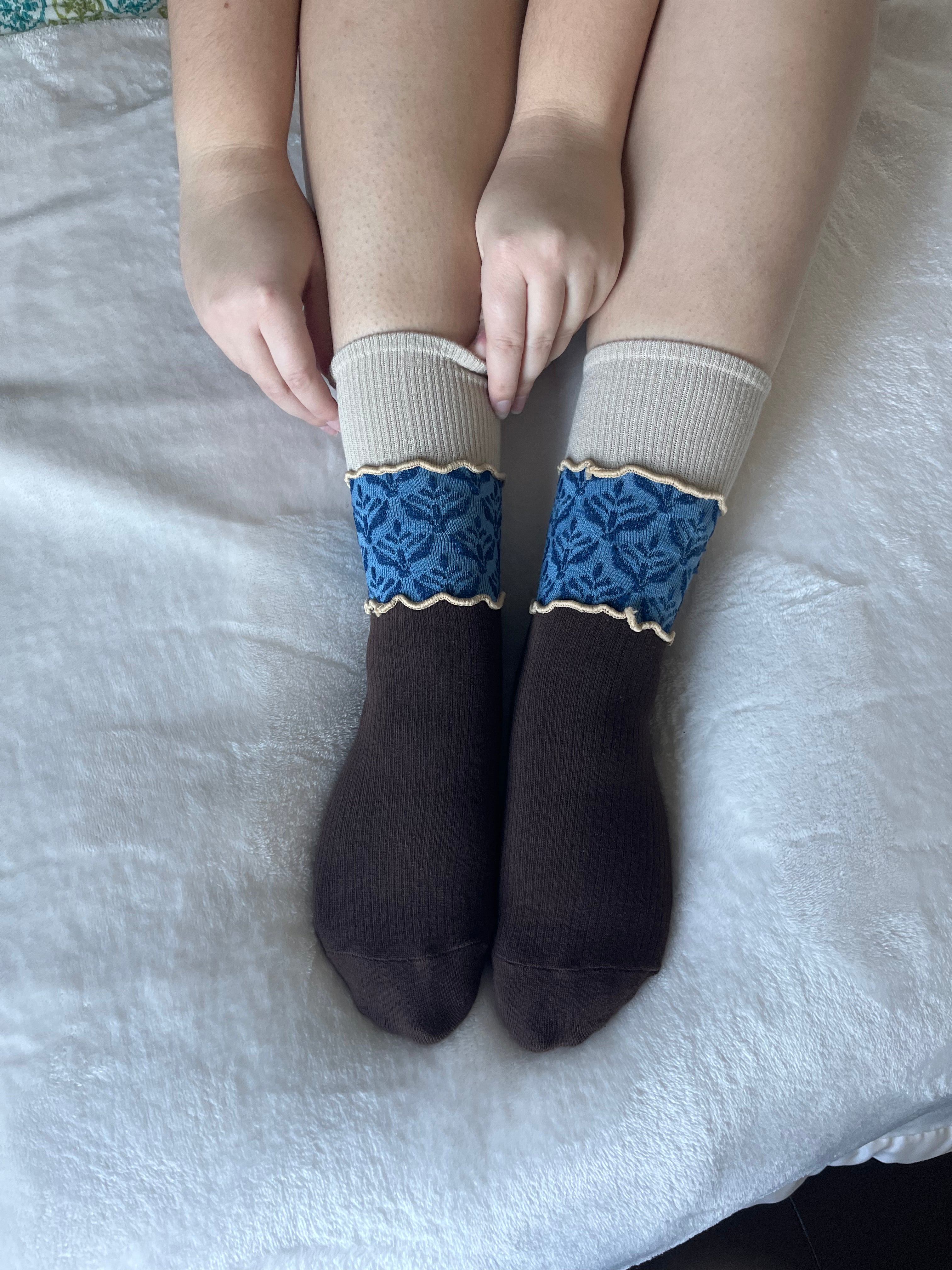 Floral Stitch Fall Set of 4