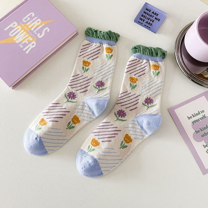 Witty Socks Socks Daisy Fields / 1 Pair Witty Socks Violet Garden Fantasy Collection
