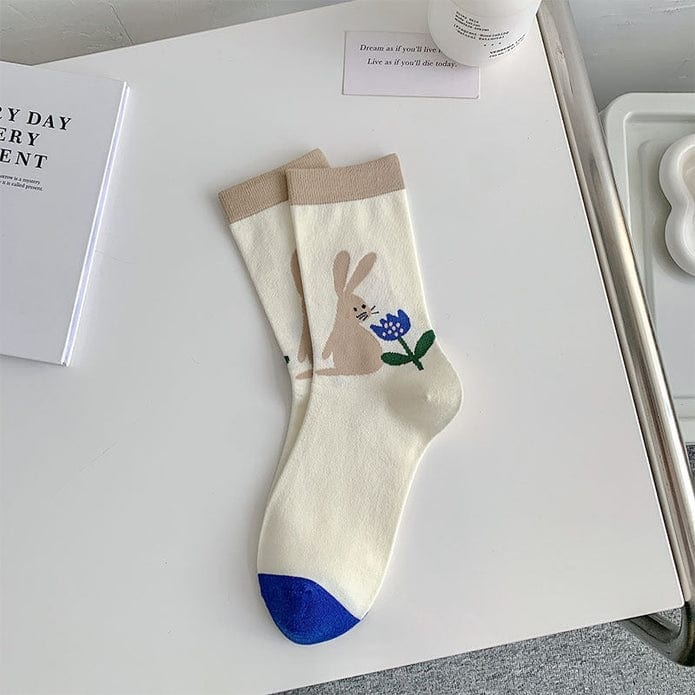 Witty Socks Socks Rabbit with Posy / 1 Pair Witty Socks Whimsical Wildlife Collection